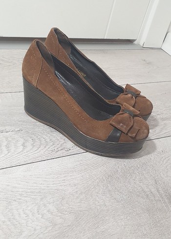Kahverengi Deri Dolgu Topuklu Kadın Ayakkabı - Görsel 6