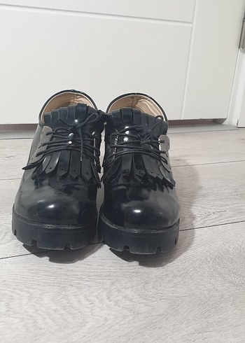 Siyah Deri Gotik Topuklu Kadın Ayakkabı - Görsel 6