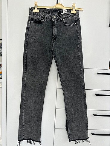 Trendyol kesik paça jean