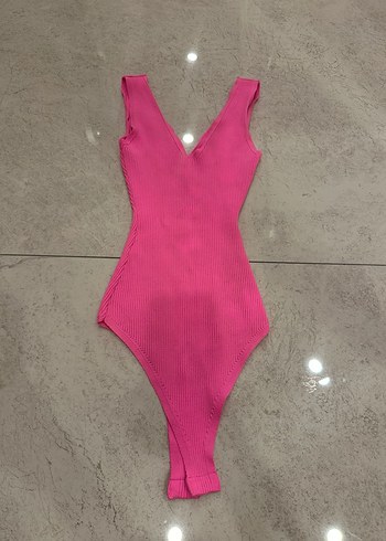 Pembe Body - Görsel 2