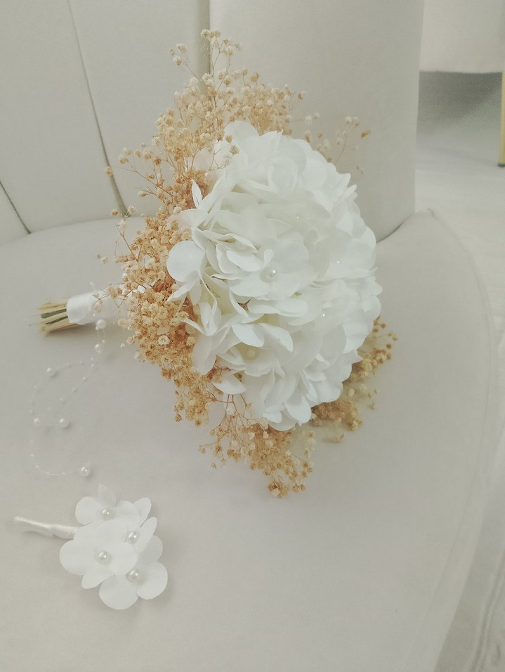 özel tasarım gelin çiçek - Görsel 2