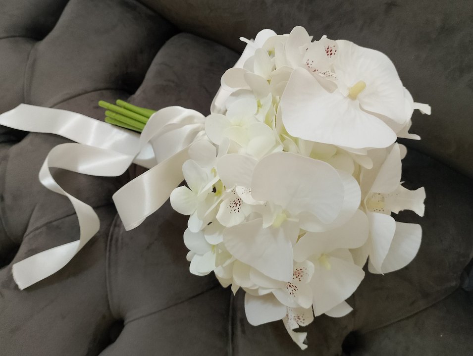 özel tasarım gelin çiçek - Görsel 2