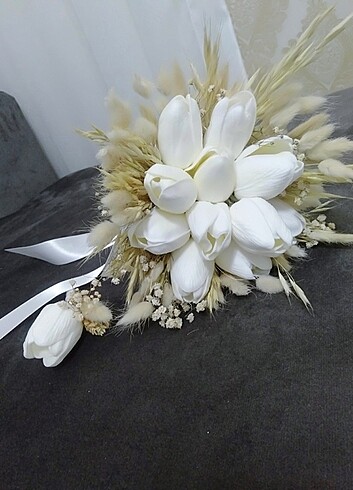 diğer Beden beyaz Renk Özel yapım ıslak lale gelin çiçeği 