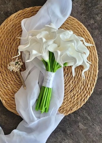 özel tasarım gelin çiçek - Görsel 2