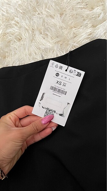xs Beden parlak tasli mini etek