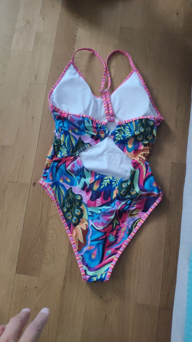 Renkli Drapeli Bağcıklı Kadın Mayo - Görsel 2