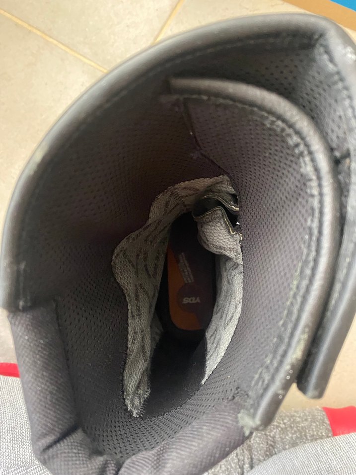 Siyah Erkek Biker Bot - Görsel 5