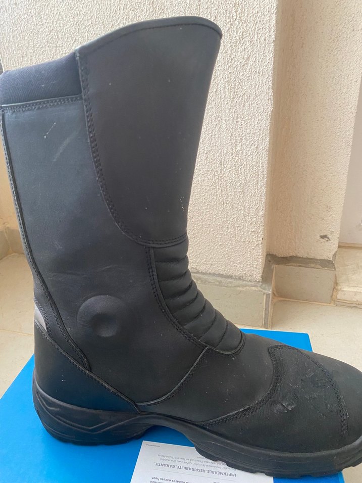 Siyah Erkek Biker Bot - Görsel 3