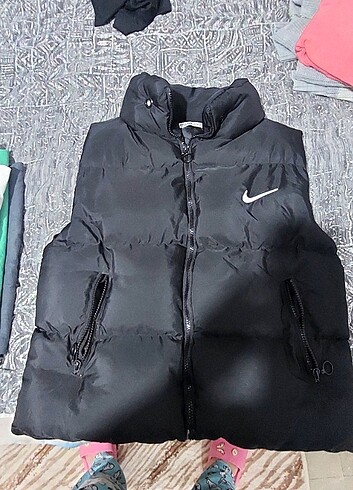 Nike Yelek giyilmedi