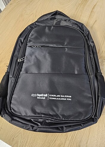 Diğer Bölmeli laptop çantası