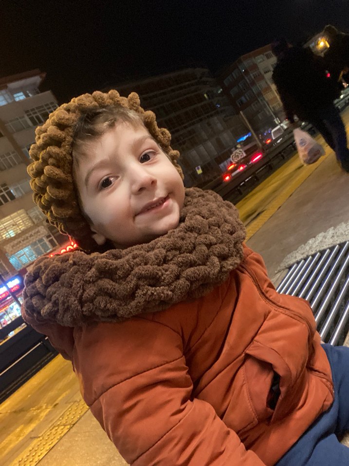 Kahverengi şal ve boyunluk - Görsel 3