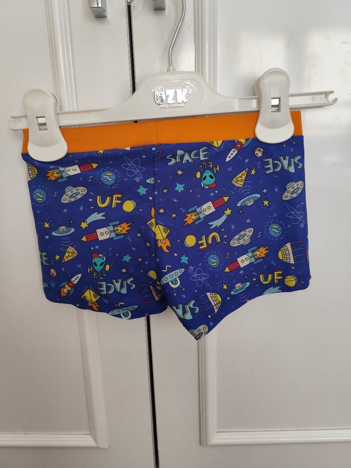 Renkli Baskılı Erkek Çocuk Mayo Şortu - Görsel 2