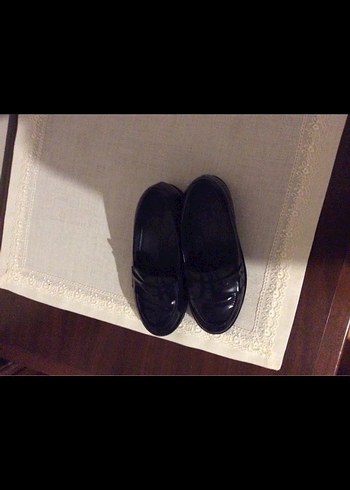 Parlak Siyah Kız erkek çoçuk Ayakkabısı - Görsel 4