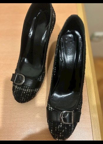 Hotiç stiletto çok şık tertemiz iyi durumda 38.5 numara - Görsel 2