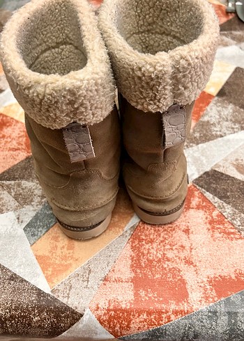 Lacoste 38 no çizme sorunsuz sayılı giyilmiştir - Görsel 3