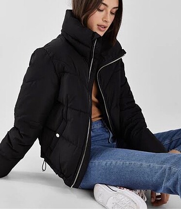Bershka mont