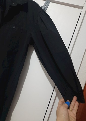 Düğmeli Siyah Keten Uzun Kollu Gömlek - Görsel 6