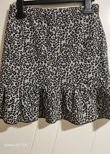 BSL FASHION Gri Zebra Desenli Volanlı Mini Etek