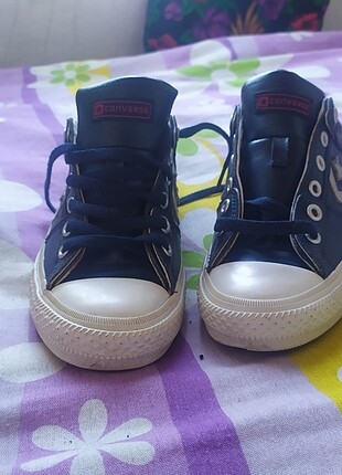 40 Beden lacivert Renk Converse ayakkabı