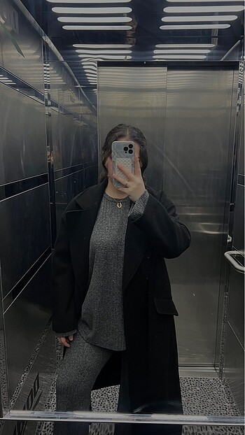 Siyah zara kaban
