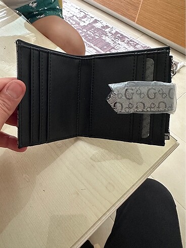 Guess Guess kartlık cüzdan