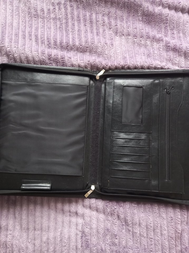 Evrak Çantası - Görsel 3