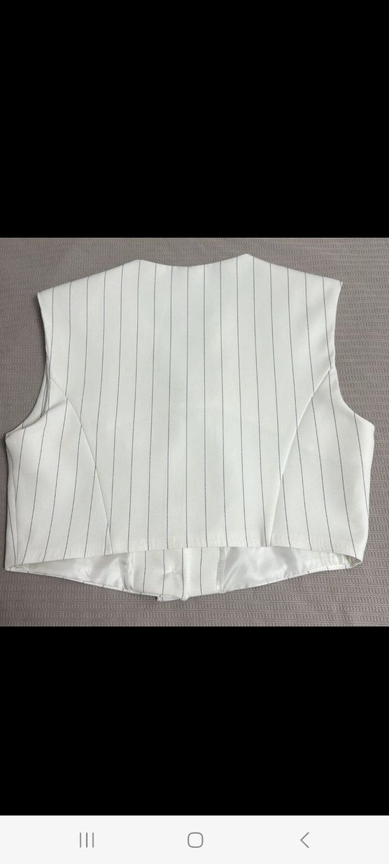 Düğmeli Beyaz Çizgili Kadın Yelek - Görsel 3