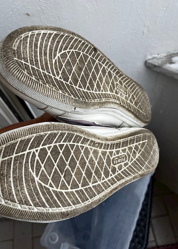 Beyaz Minimalist Kadın Sneakers - Görsel 4