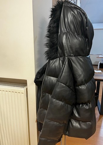 Siyah  Kürklü Kadın Kışlık Mont - Görsel 7