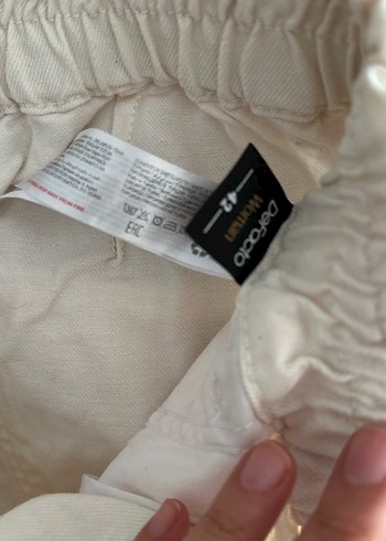 Beyaz Rahat Kesim Kadın Pantolon - Görsel 2