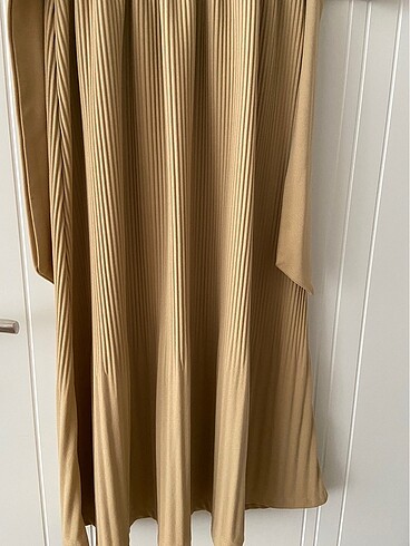 38 Beden camel Renk Robin marka Midi boy elbise