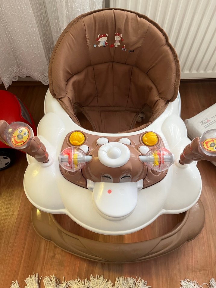 Işıklı Kahverengi Bebek Yürüteci - Görsel 2