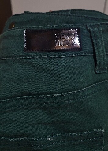 m Beden Vero Moda Taşlanmış Şort