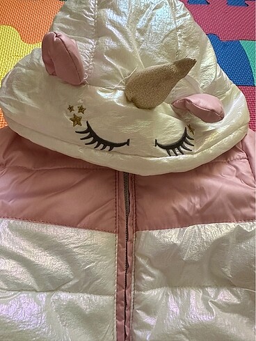 UNICORN MONT