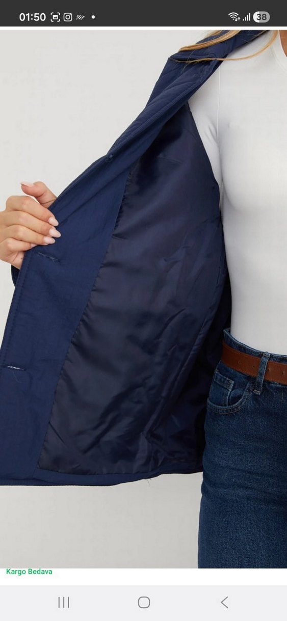 Düğmeli Lacivert Kadın Midi Kapitone Düğmeli Ceket - Görsel 4