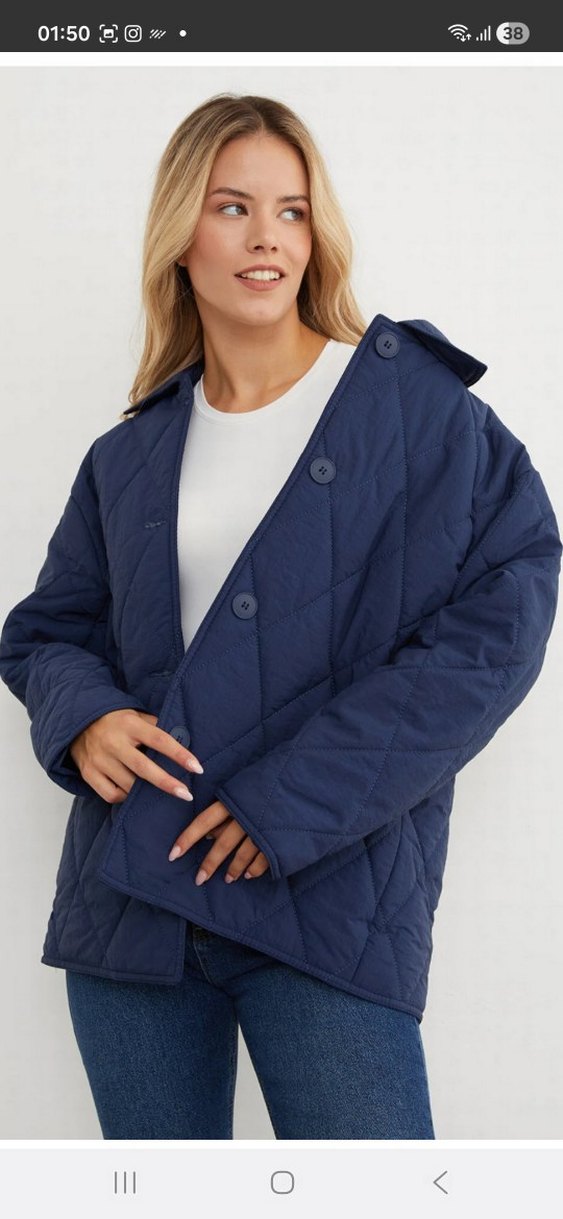 Düğmeli Lacivert Kadın Midi Kapitone Düğmeli Ceket - Görsel 3