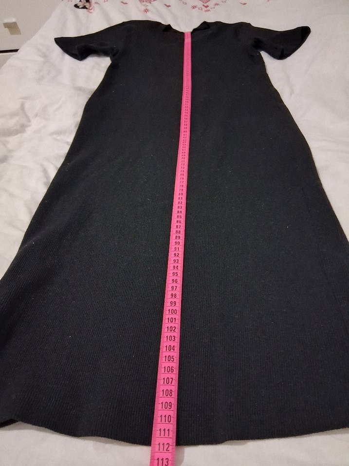 Siyah Kısa Kollu Midi Elbise - Görsel 4