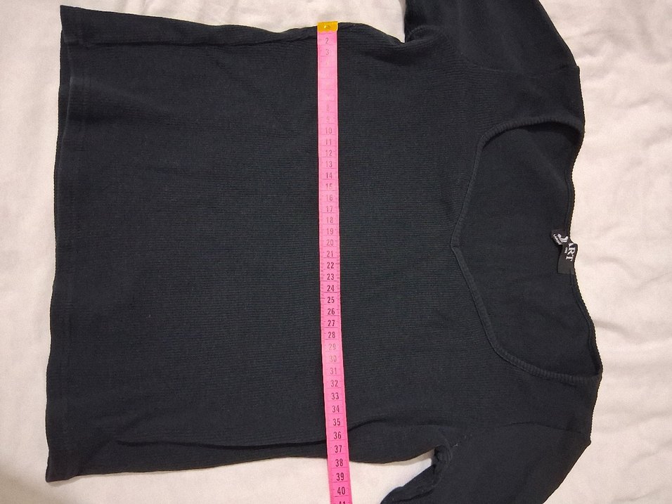 Kalp Yaka Siyah Kadın Pamuklu üst - Görsel 5