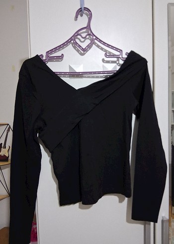 Siyah V yaka Drapeli Uzun Kollu Bluz - Görsel 2