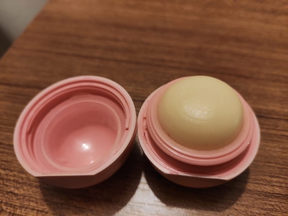 Eos lip balm