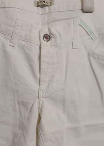 Kadın Beyaz Bermuda Şort Pamuk - Görsel 4