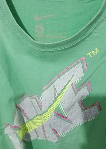 Nike Yeşil Kısa Kollu Spor Tişört - Görsel 4