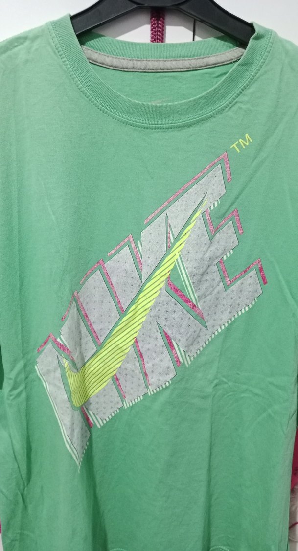 Nike Yeşil Kısa Kollu Spor Tişört - Görsel 3