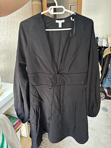l Beden H&M siyah elbise