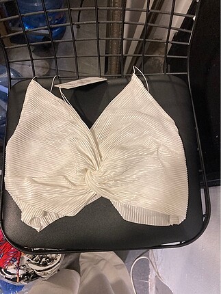 orijinal etiketli crop top