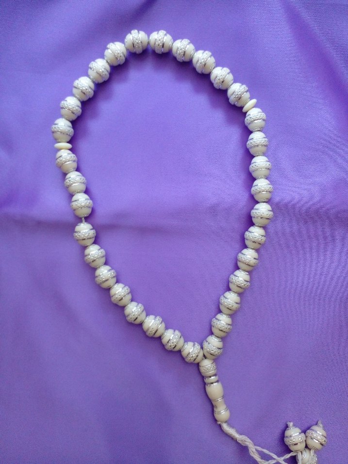 Beyaz Erkek Tesbih Boncukları - Görsel 2