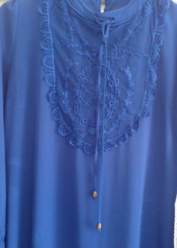 Lacivert İşlemeli Uzun Kollu Midi Tunik - Görsel 2