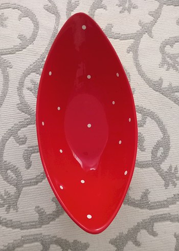 Kırmızı Puantiyeli Çağdaş Tabak - Görsel 2