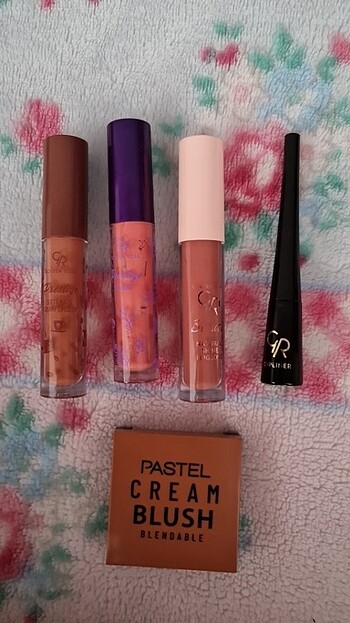 Pastel allık lipgloss