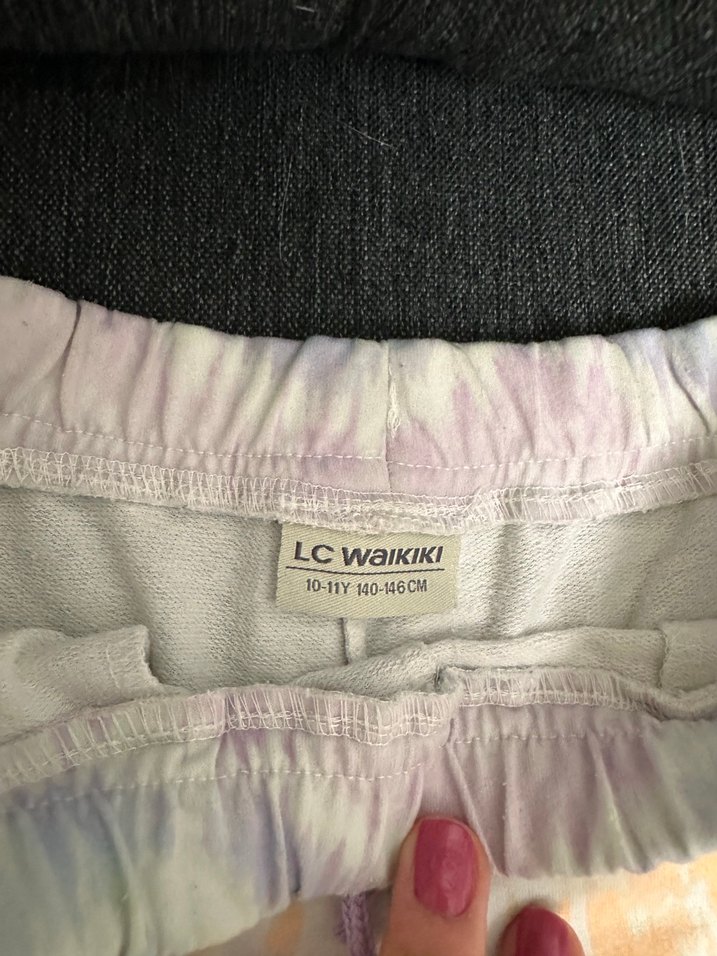 Kız Çocuk Çok Renkli Tie-Dye Kısa Kollu Tişört ve sort takım - Görsel 4